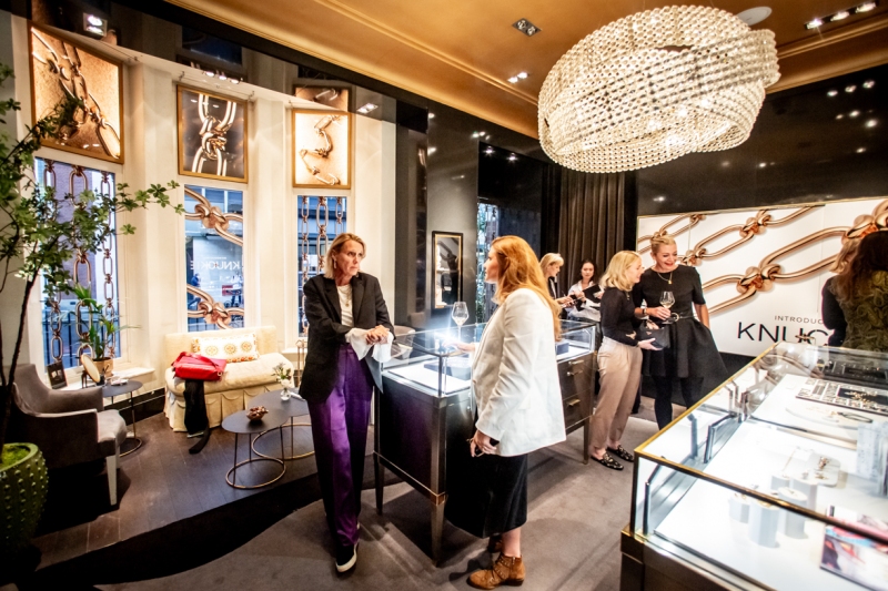 Annoushka and Michelle De Klerk