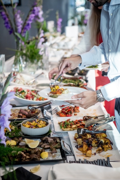 Self serve buffet